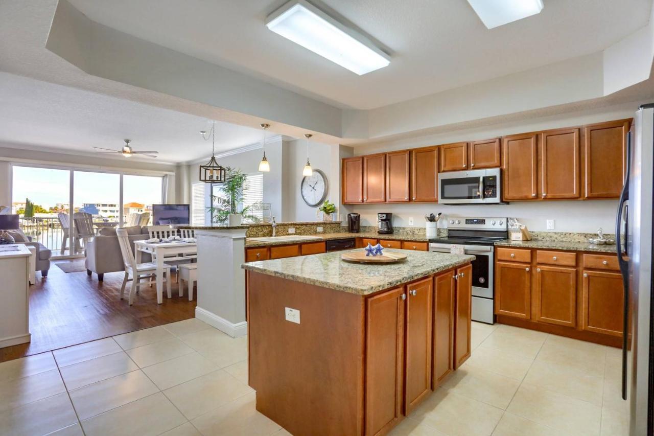 204 Bay Harbor * Clearwater Beach
