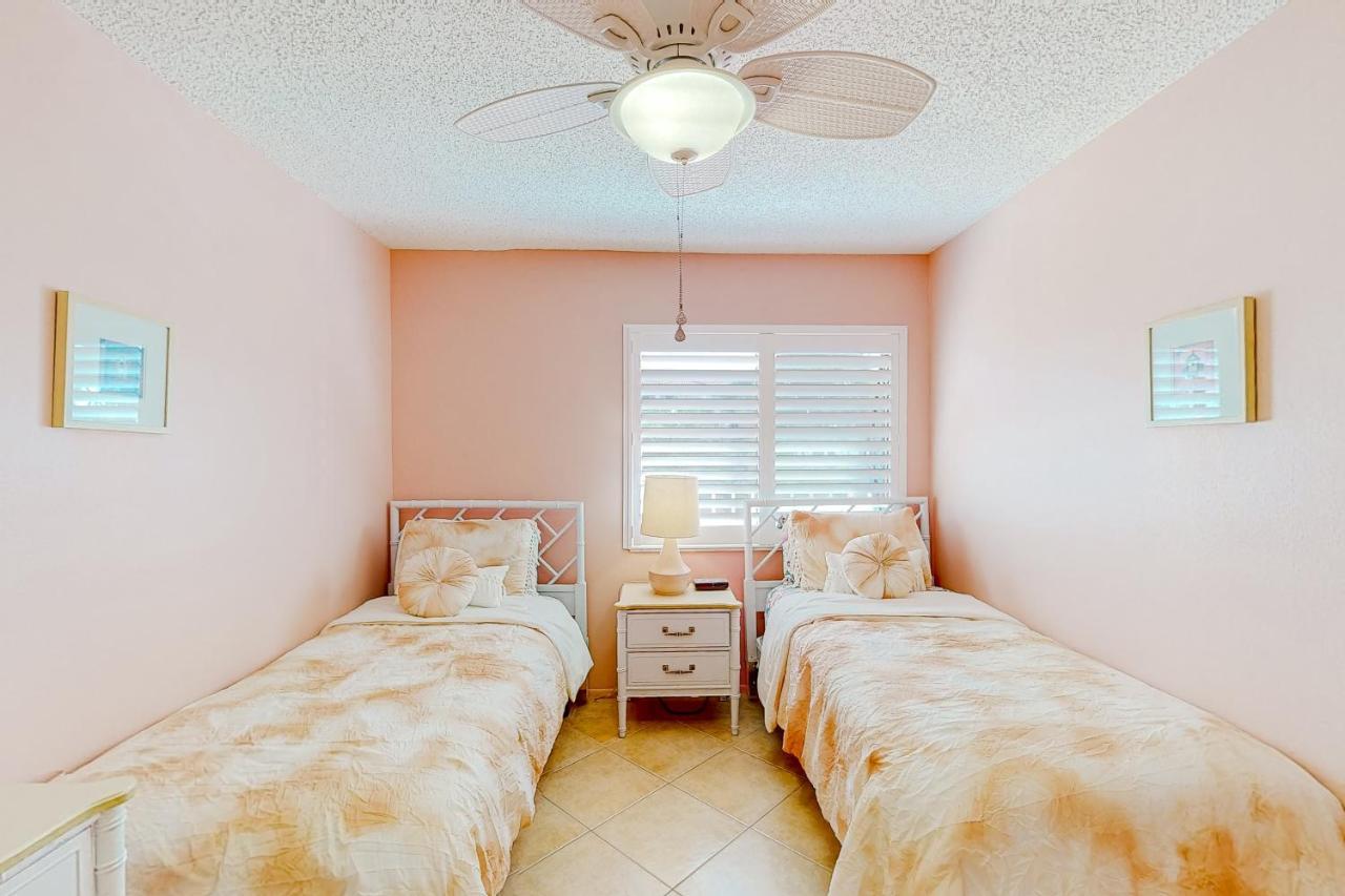 Reef Club 105 Clearwater Beach