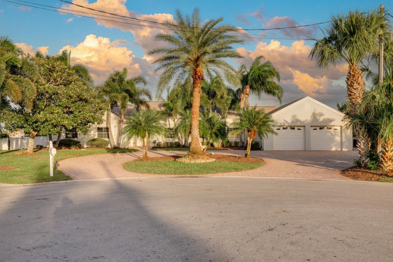 Paradise Point - Secluded Waterfront Oasis Near The * Clearwater Beach