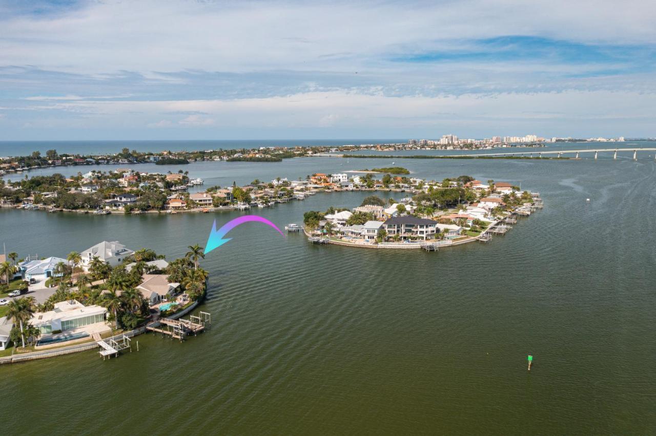 Paradise Point - Secluded Waterfront Oasis Near The Holiday home *