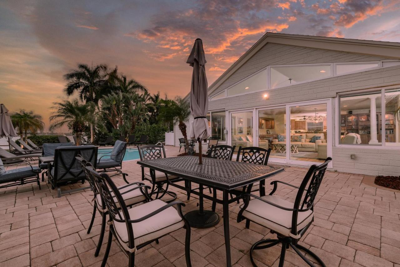 Paradise Point - Secluded Waterfront Oasis Near The * Clearwater Beach