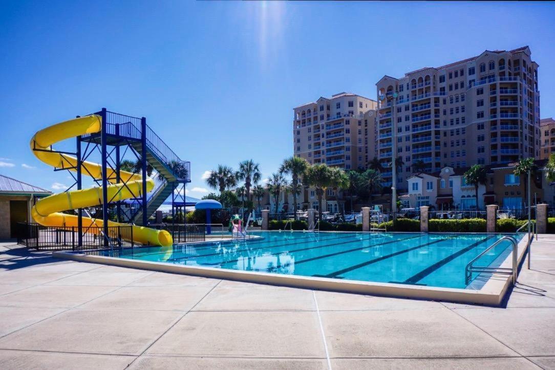 Coconut Grove 5 * Clearwater Beach
