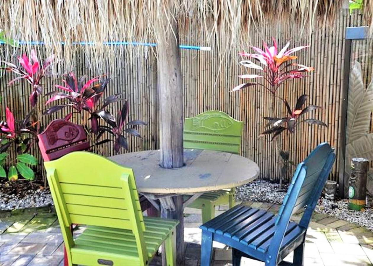 Coconut Grove 5 Apartment *