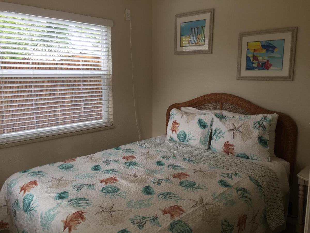 Apartment Coconut Grove 5 Clearwater Beach