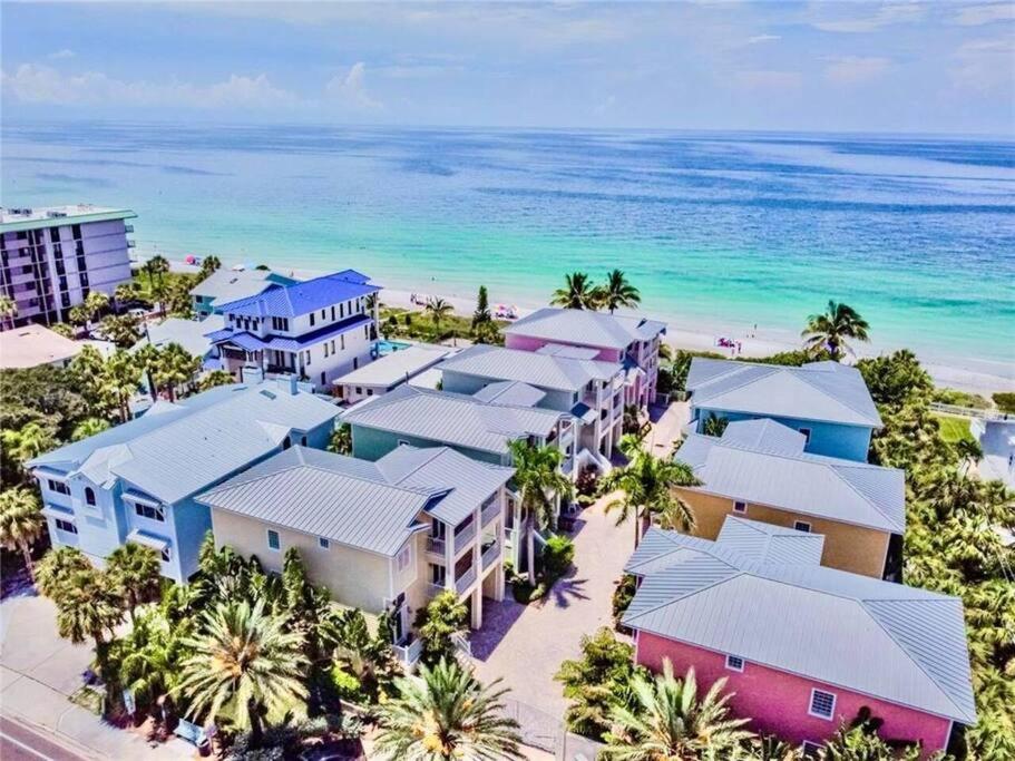 Holiday home Luxury House - Steps To The Clearwater Beach