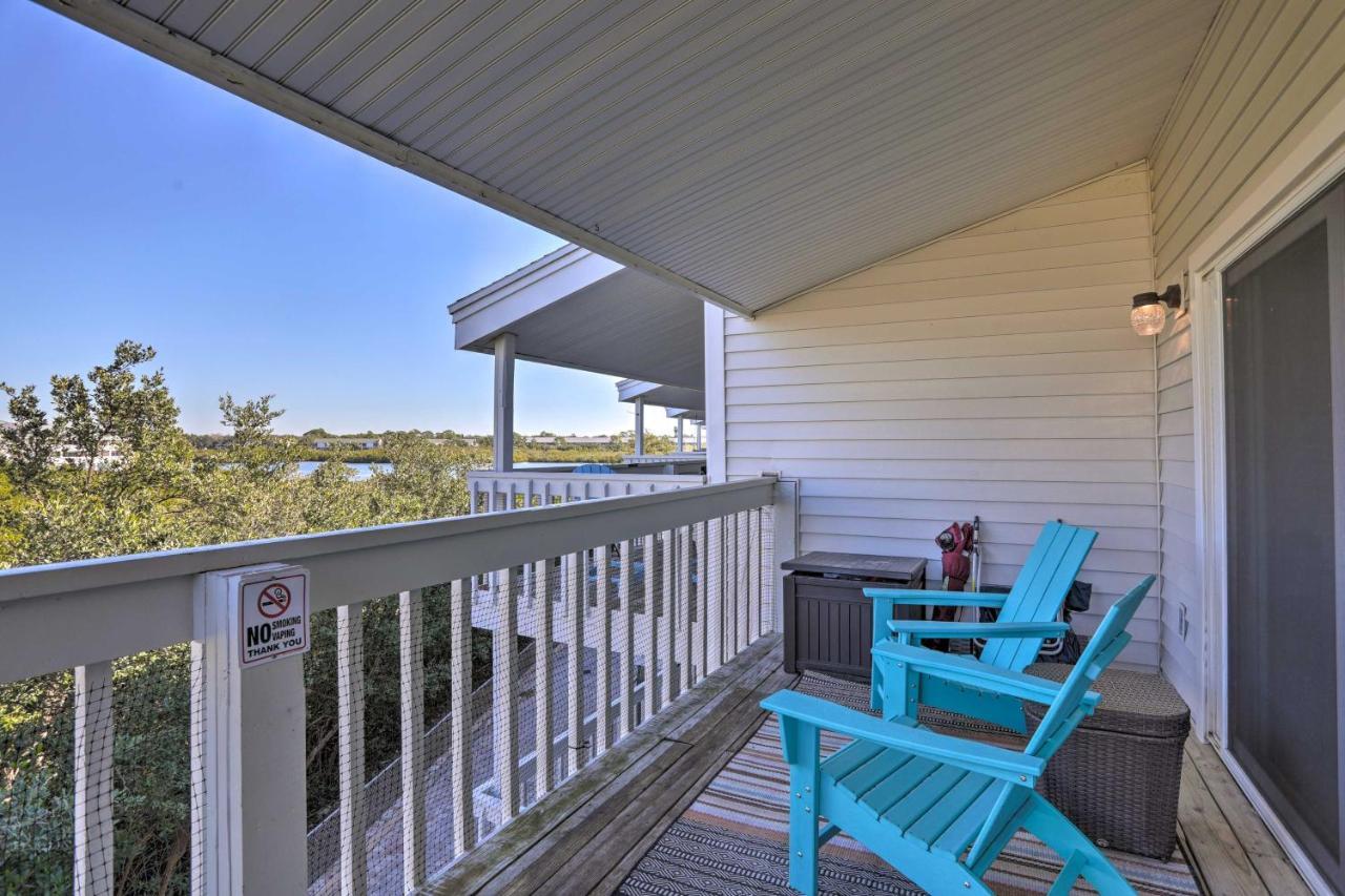 Apartment Walk To With Pool In Indian Shores! Clearwater Beach