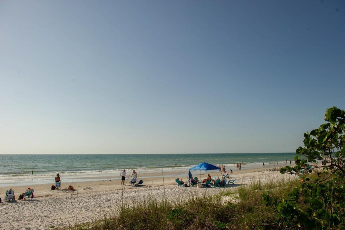 Waterfront Apt, 3 Min Walk To Beach,boats Welcome * Clearwater Beach