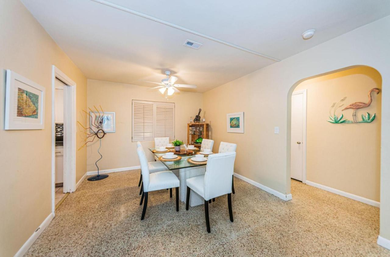 Sunset House Holiday home Clearwater Beach