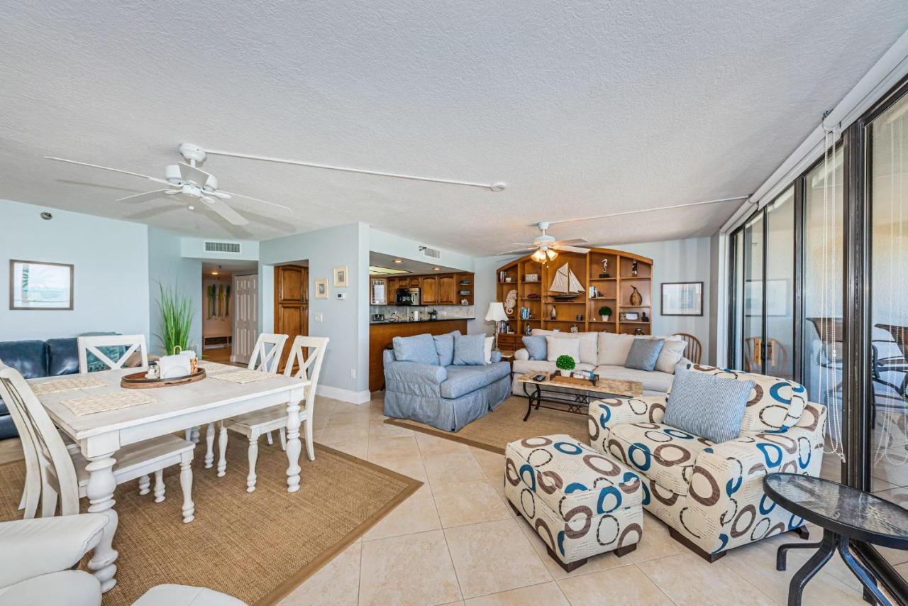 Pier House #504 *