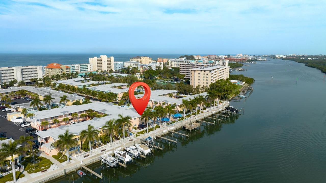 Premier 2bd Waterfront Barefoot Beach Apartment Clearwater Beach
