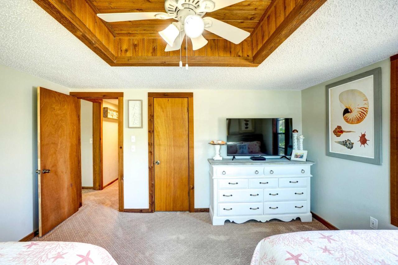 Holiday home Indian Rocks Cottage, Walk To Beach! *