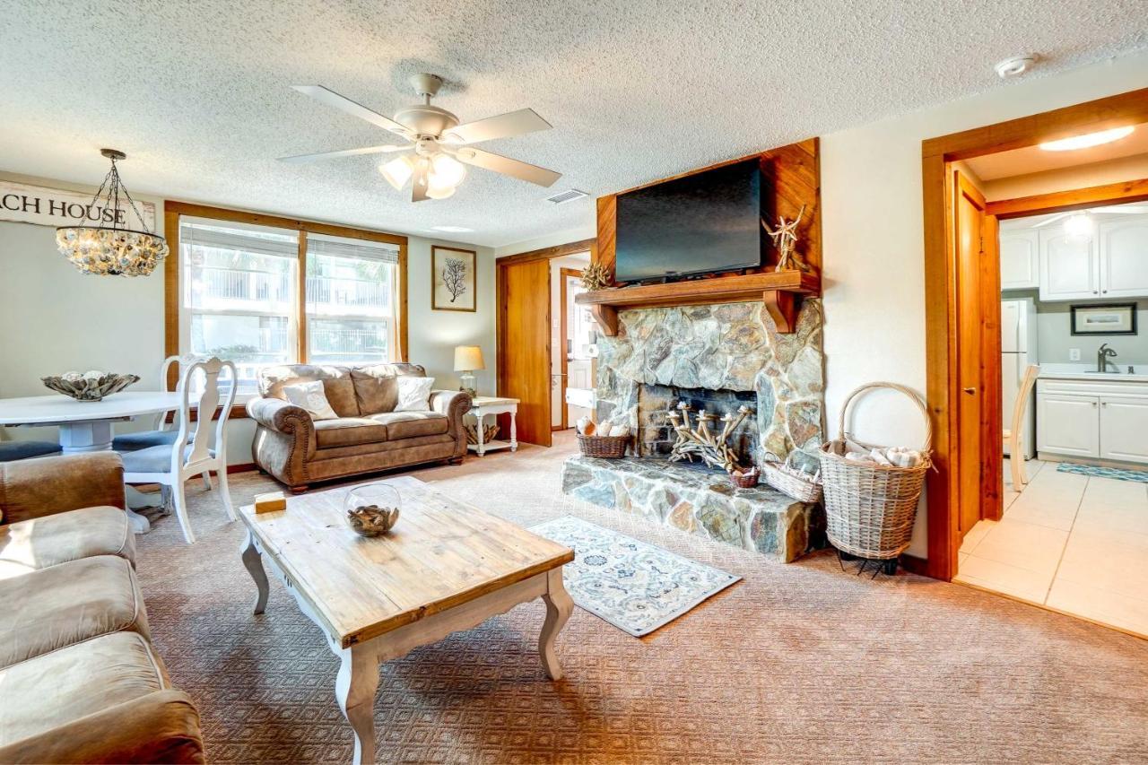 Holiday home Indian Rocks Cottage, Walk To Beach! *