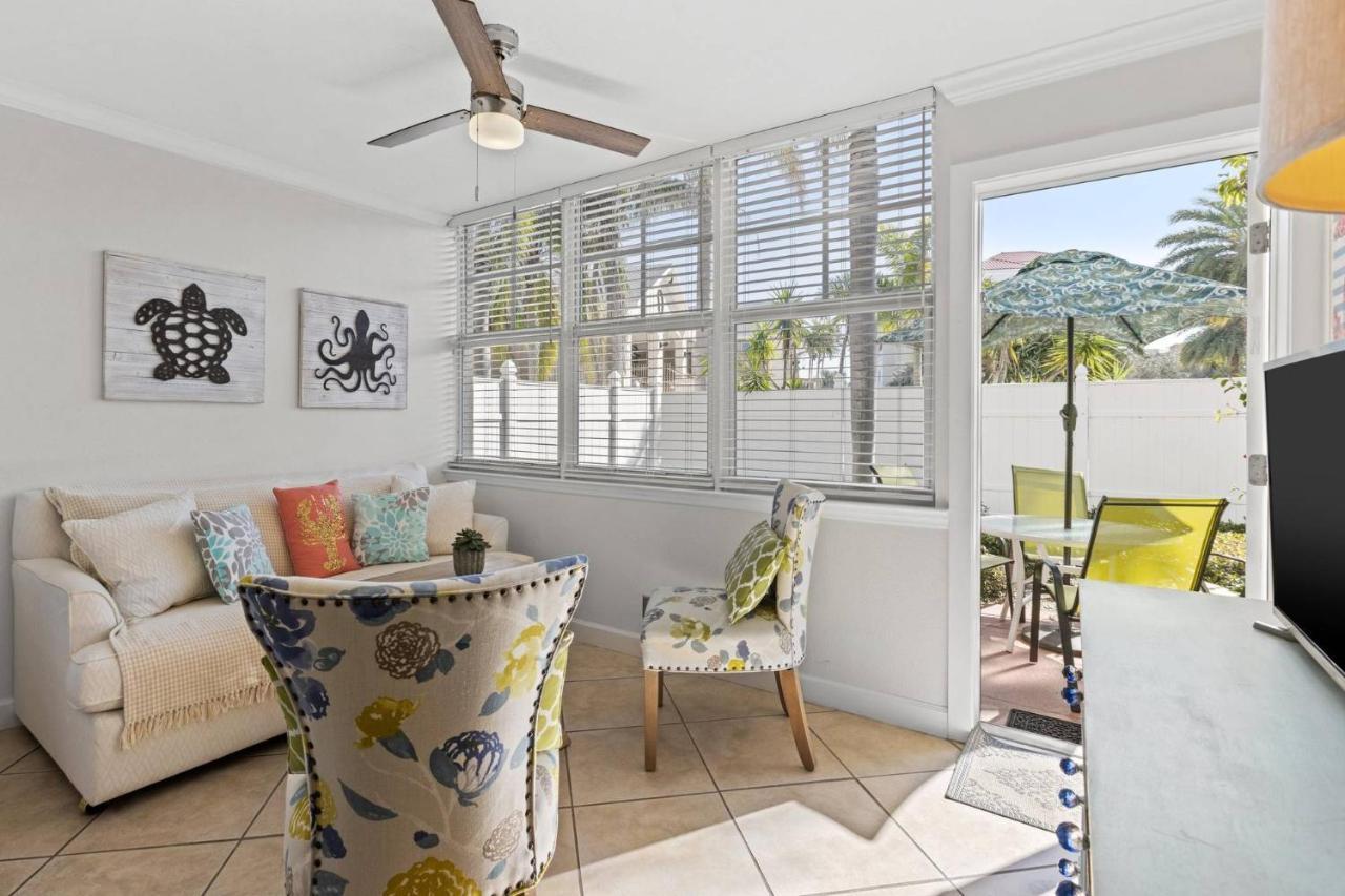 107f Barefoot Holiday home *
