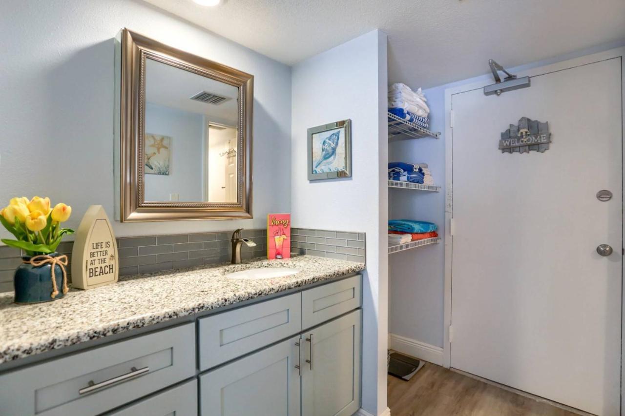 440 West, Unit 1208n * Clearwater Beach