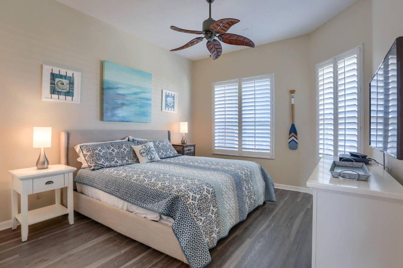402 Island Key