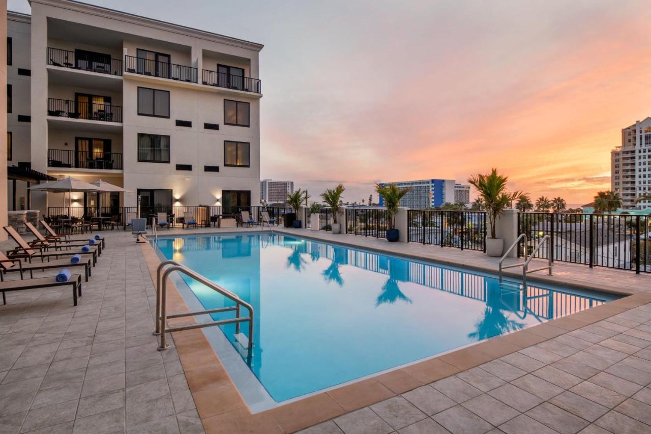 Courtyard By Marriott Clearwater 3*