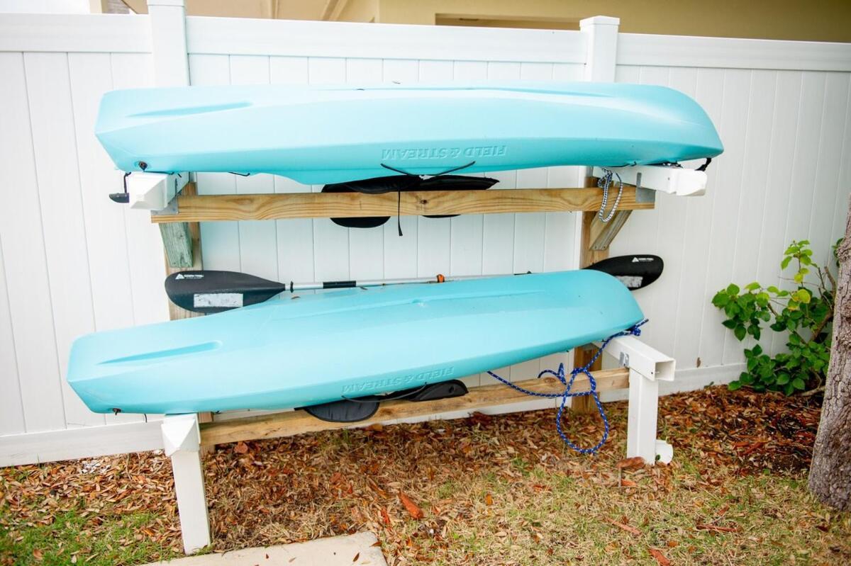 Waterfront Apt, 3 Min Walk To Beach,boats Welcome Holiday home Clearwater Beach