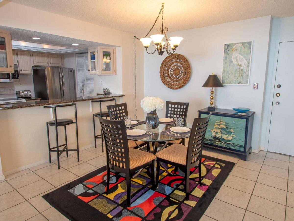 Apartment 440 West 1107-n - Panoramic Water Views Clearwater Beach