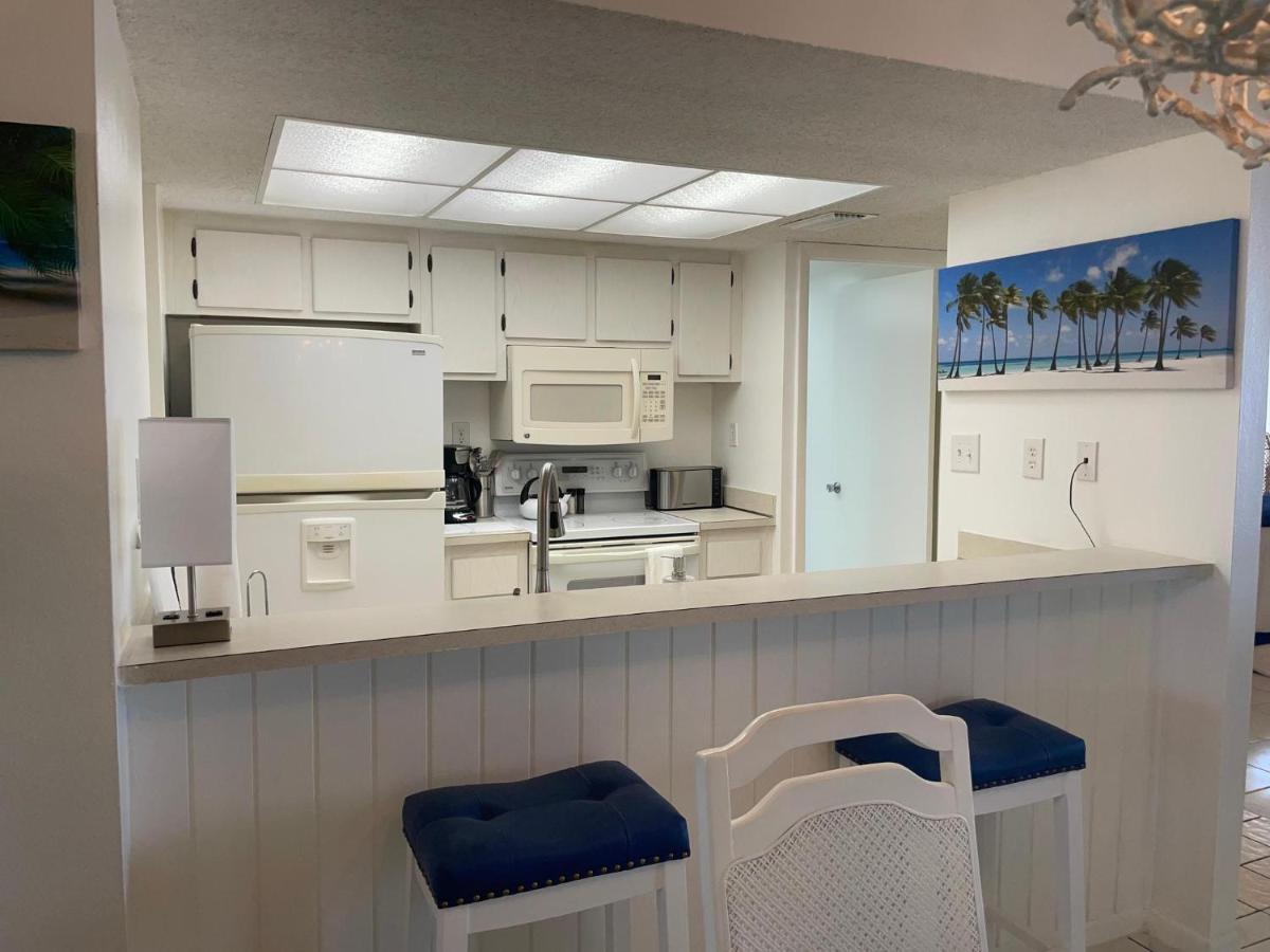 Apartment 440 West 1602n Sensational Gulf-view Clearwater Beach
