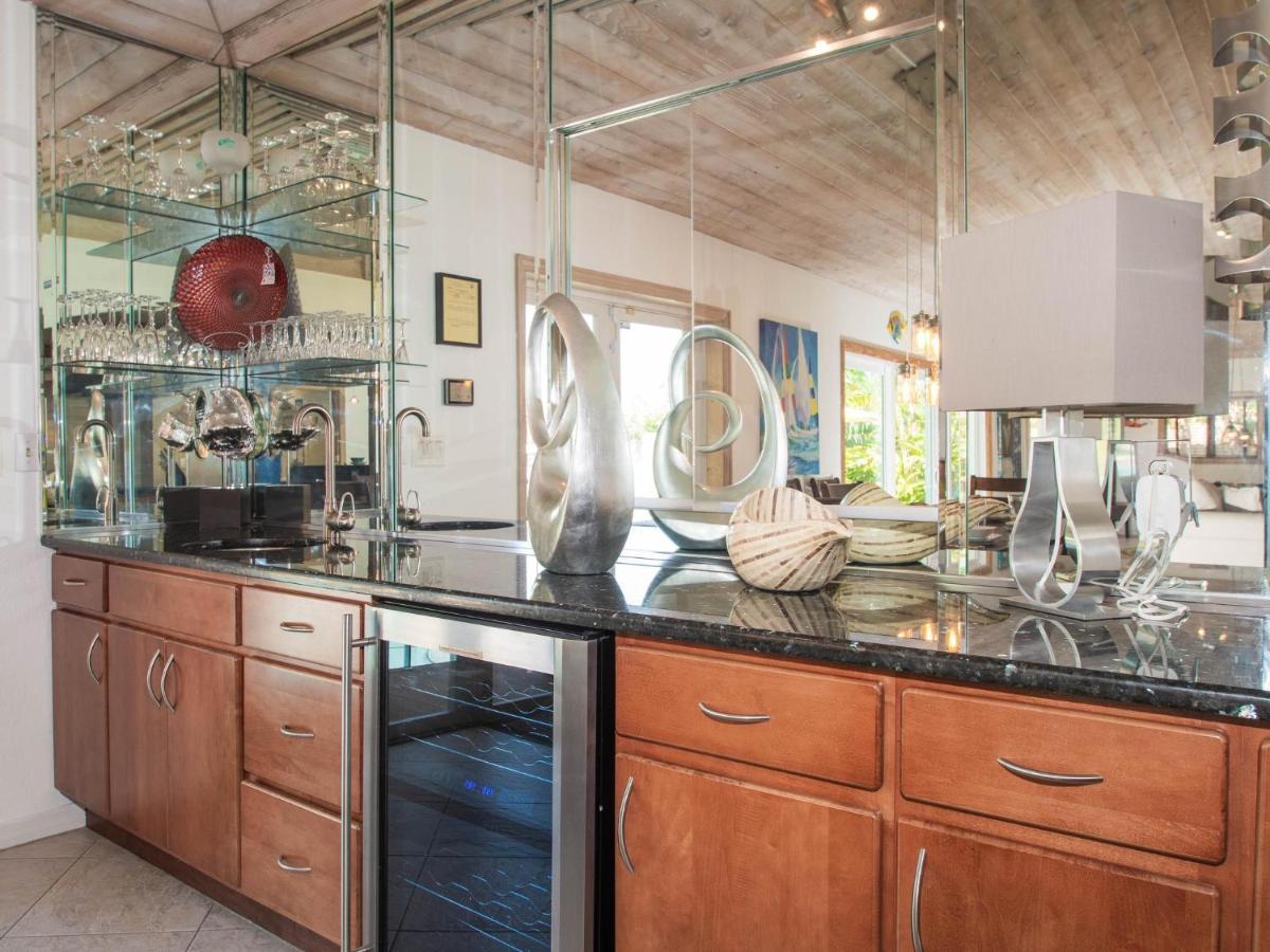 Bay Breeze House Waterfront With Pool Holiday home Clearwater Beach