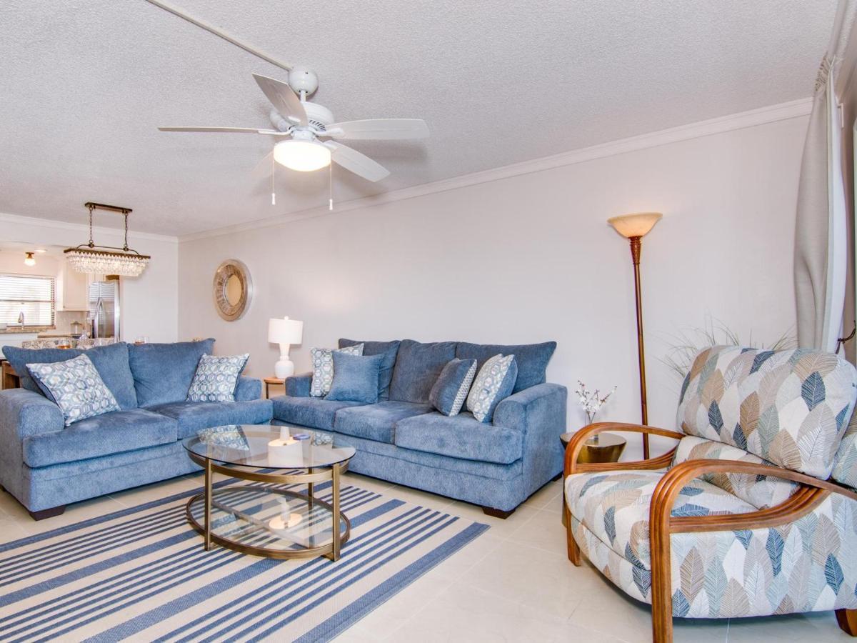 Apartment Harbour Light Towers 307 3rd Floor Beachfront 2 Bedroom Harbour Light Towers Clearwater Beach