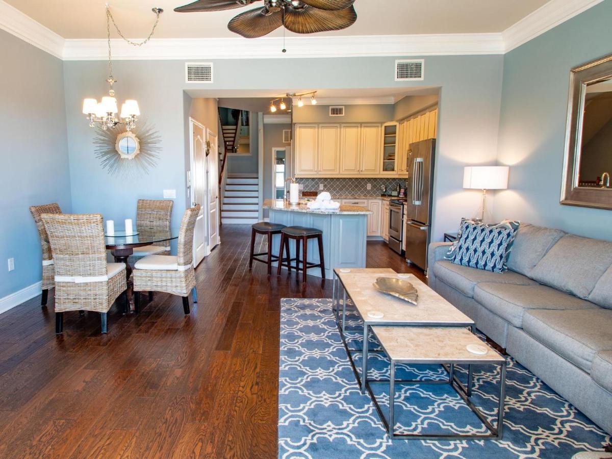 Paradise Cove Townhome 145-3 - Premium Waterfront Community