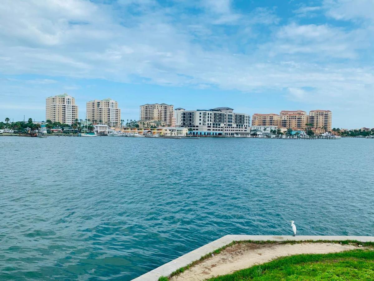 Apartment Belle Harbor 506w Panoramic Views