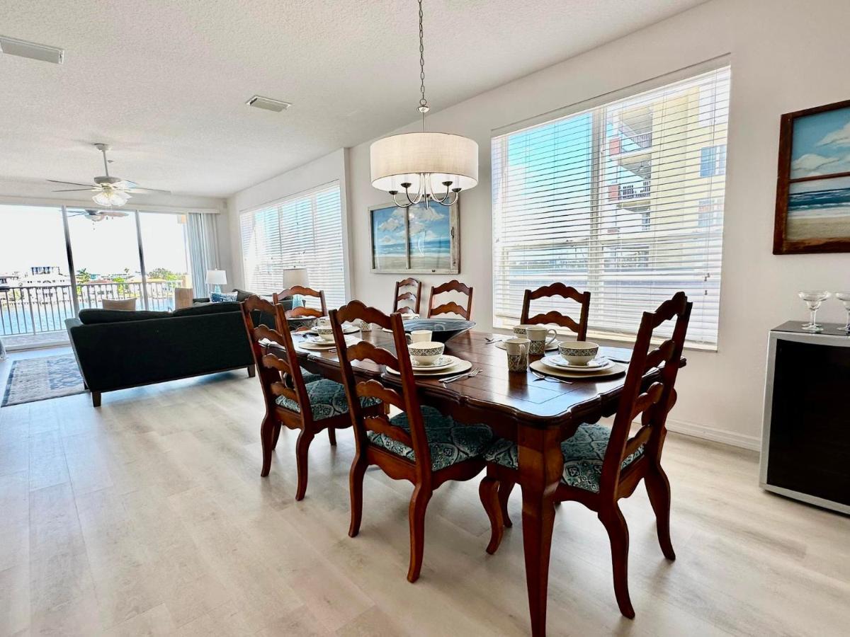 Island Key 305 - Amazing Waterfront - Walk To The