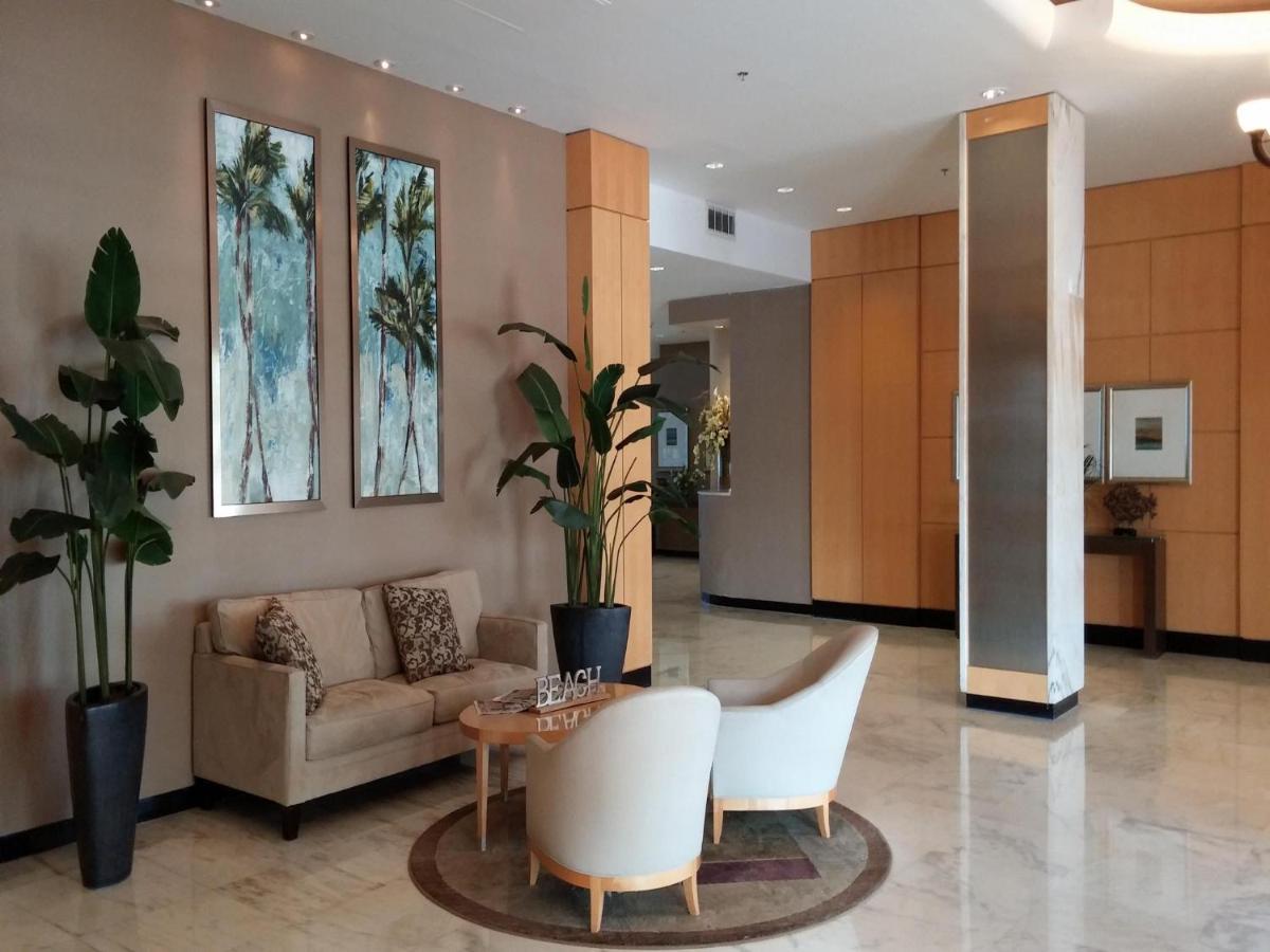 Regatta Club 403n 90 Day Min Apartment *