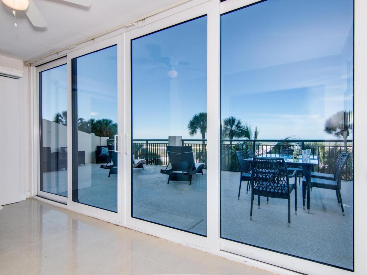 Harbour Light Towers 307 3rd Floor Beachfront 2 Bedroom Harbour Light Towers Apartment Clearwater Beach