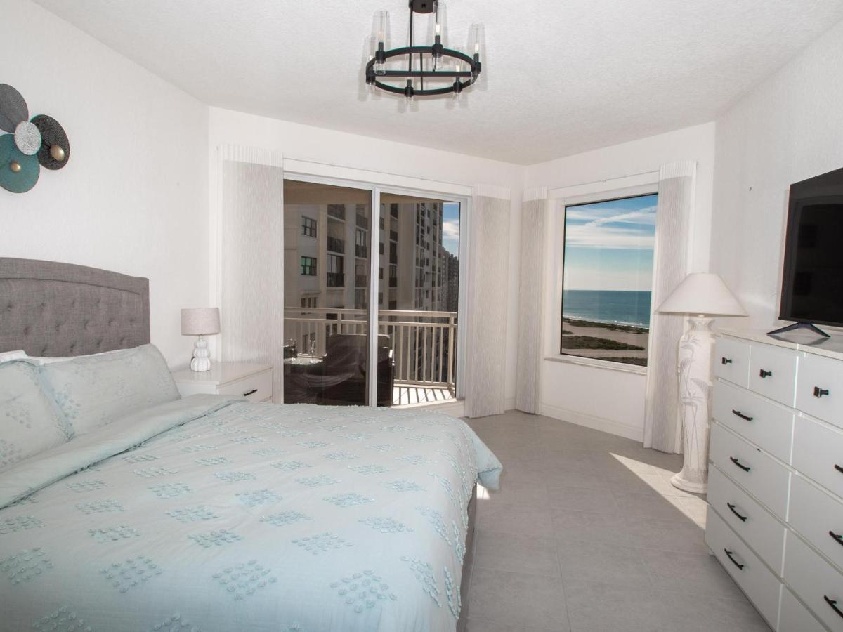 Apartment Meridian 1001 - A Spacious Beachfront