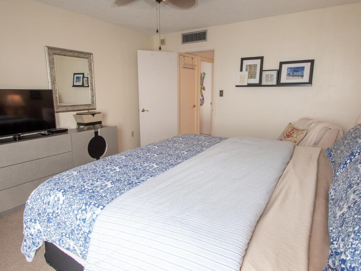 Apartment 440 West 1107-n - Panoramic Water Views Clearwater Beach