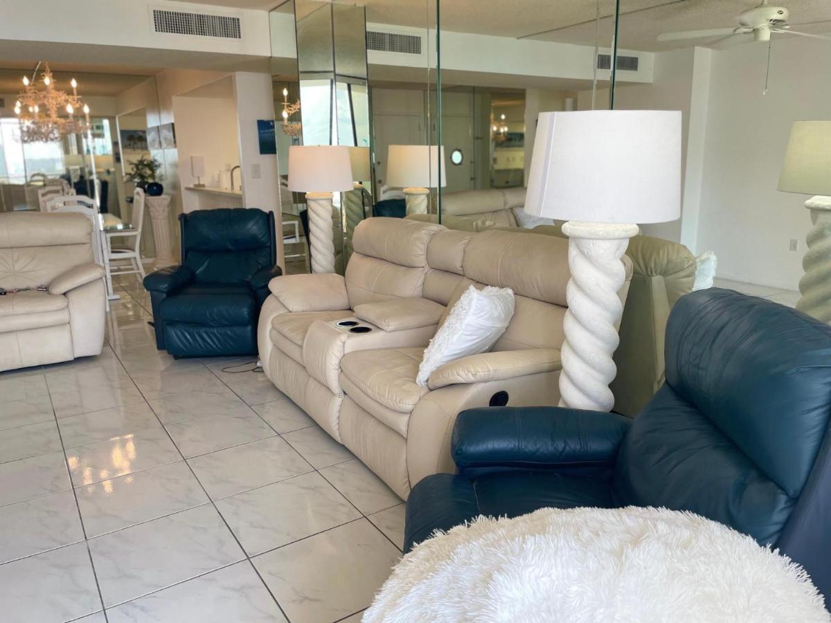 440 West 1602n Sensational Gulf-view Apartment *