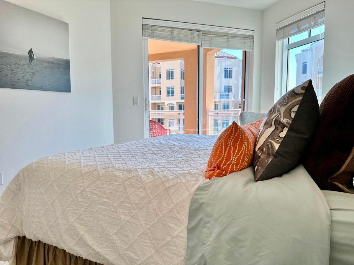 Belle Harbor 803-m - Panoramic Views *