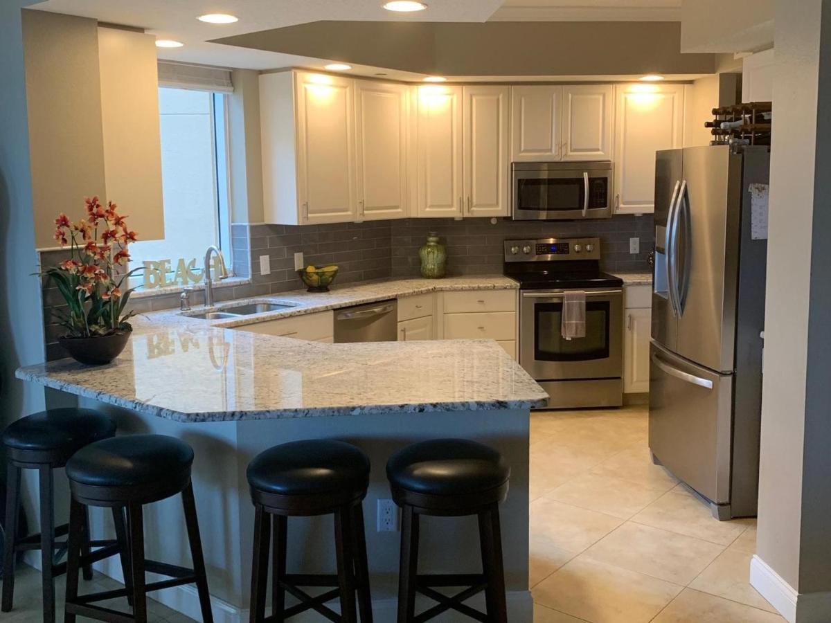 Belle Harbor 506w Panoramic Views *