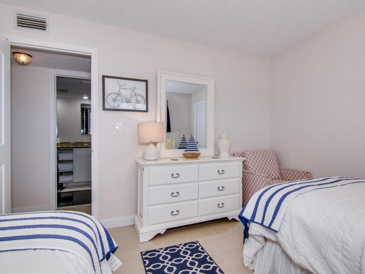 Apartment Harbour Light Towers 307 3rd Floor Beachfront 2 Bedroom Harbour Light Towers Clearwater Beach