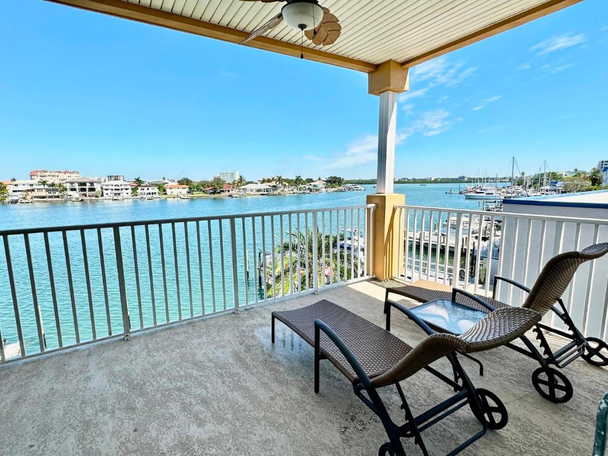 Island Key 305 - Amazing Waterfront - Walk To The * Clearwater Beach