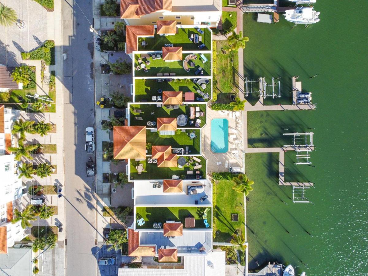 Paradise Cove Townhome 145-3 - Premium Waterfront Community Villa Clearwater Beach