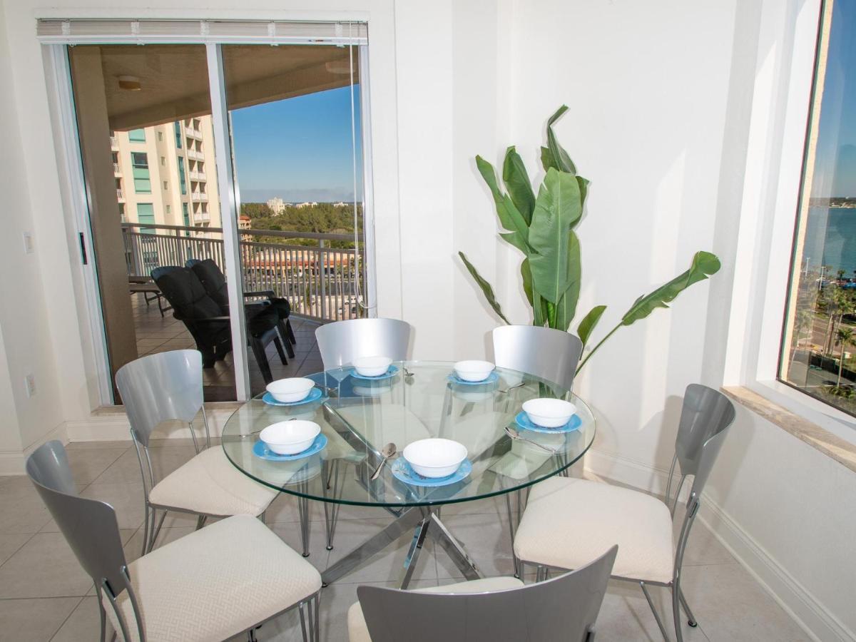 Meridian 1001 - A Spacious Beachfront Apartment