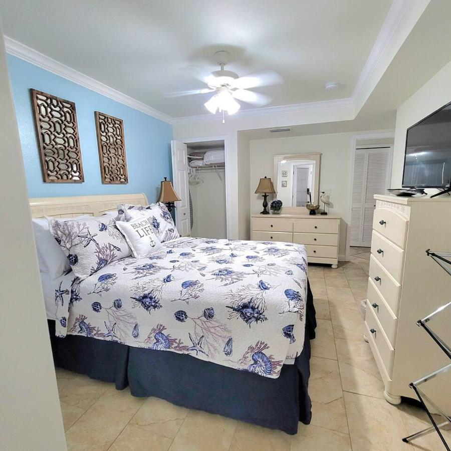 Beach Condo * Clearwater Beach