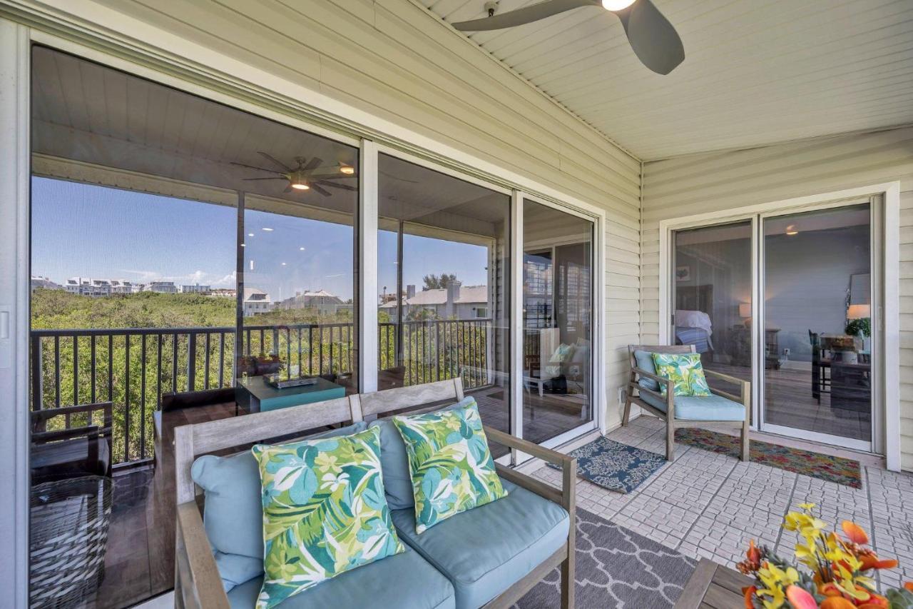 Perfect 2-bed 2-bath Townhome With 1390 Sq Ft And Garage By The Clearwater Beach