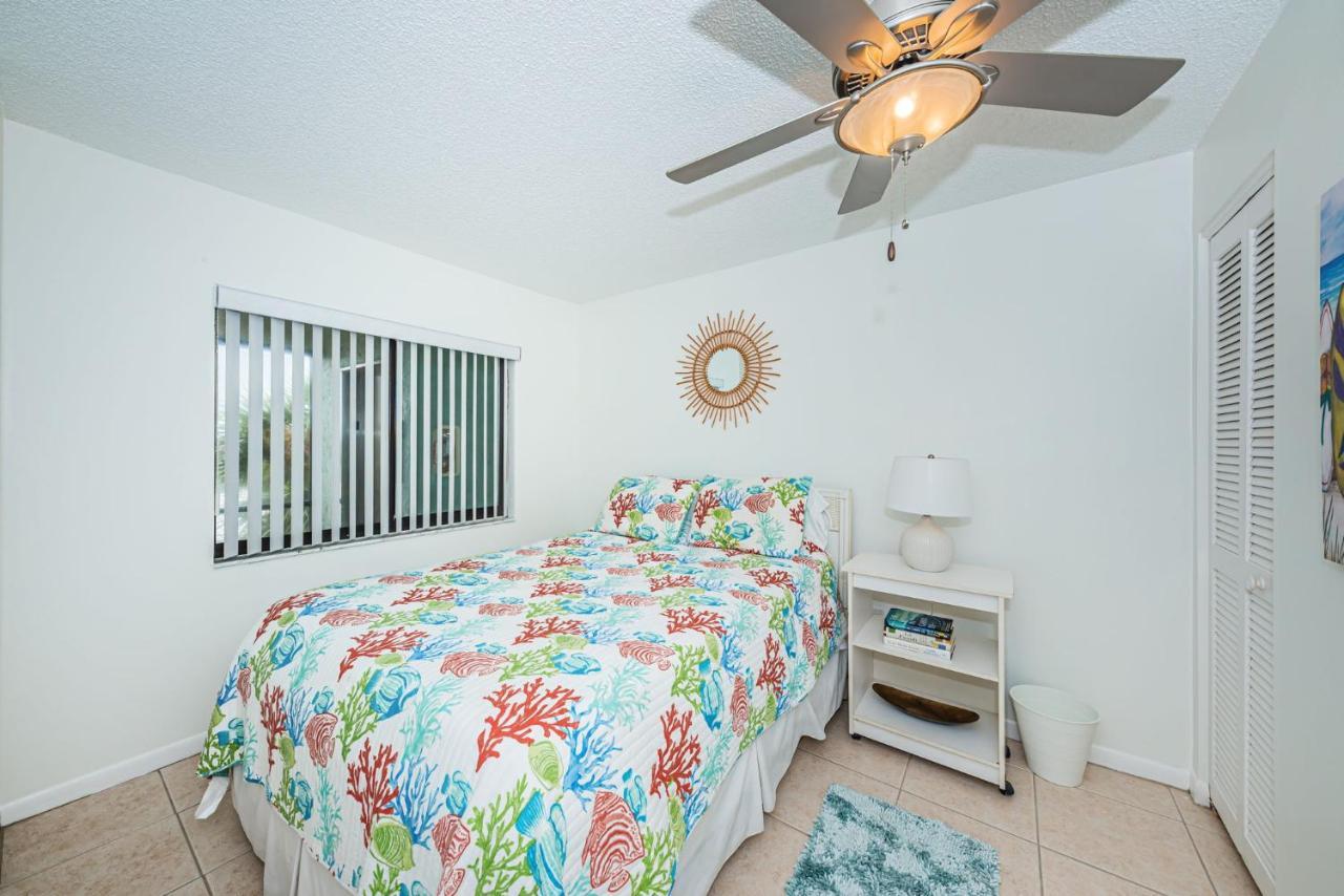 Aparthotel Sandcastle North Unit #403