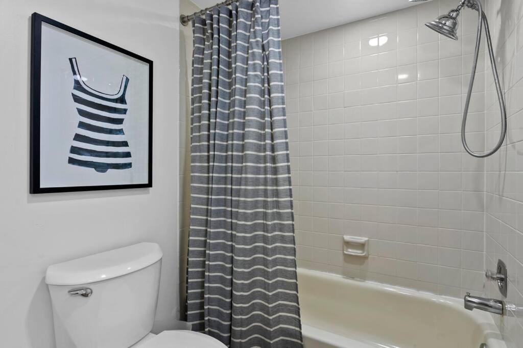 Newly Renovated, Water Views, 2 Bd