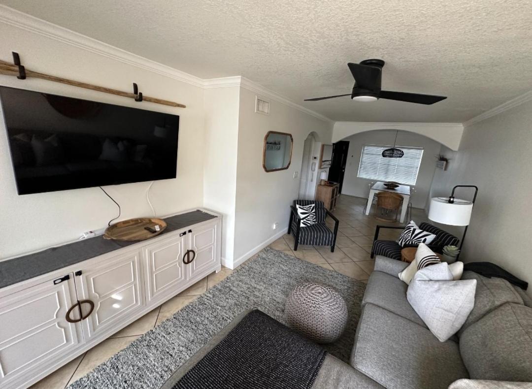 It's A Shore Thing - Stay, Relax, & Enjoy! Apartment *