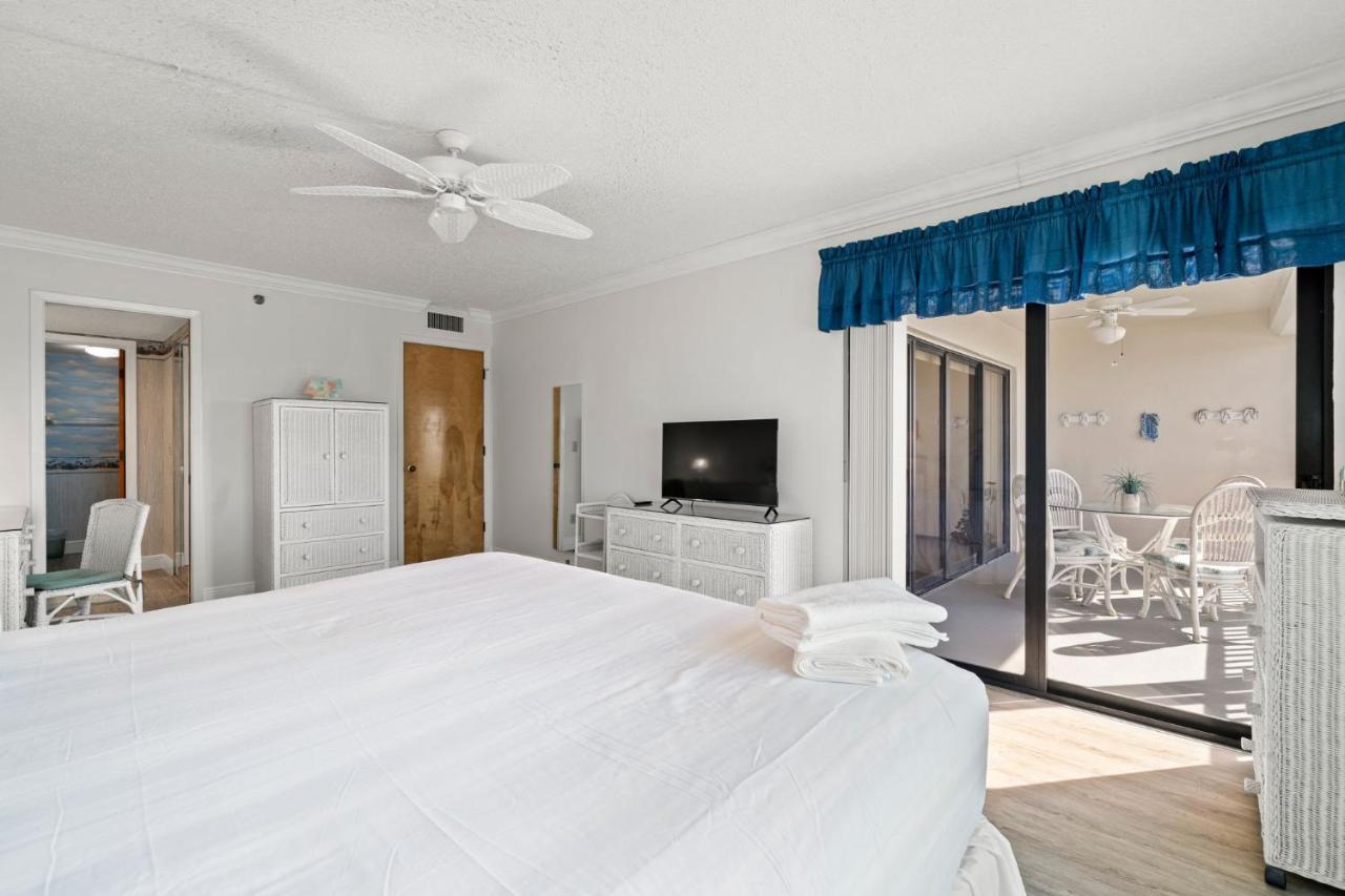 Reflections On The Gulf #503 Beachfront With Pool And Hot Tub *