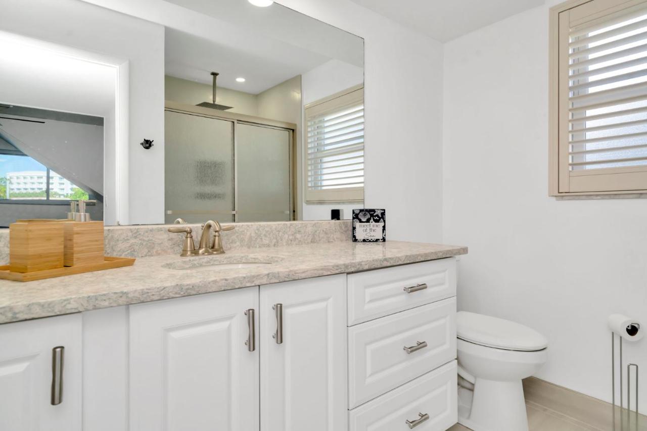 Clearwater Waterfront Modern 4bd 2big Open Loft 4bt With Pool Boat Deck Sleep 15 Holiday home *
