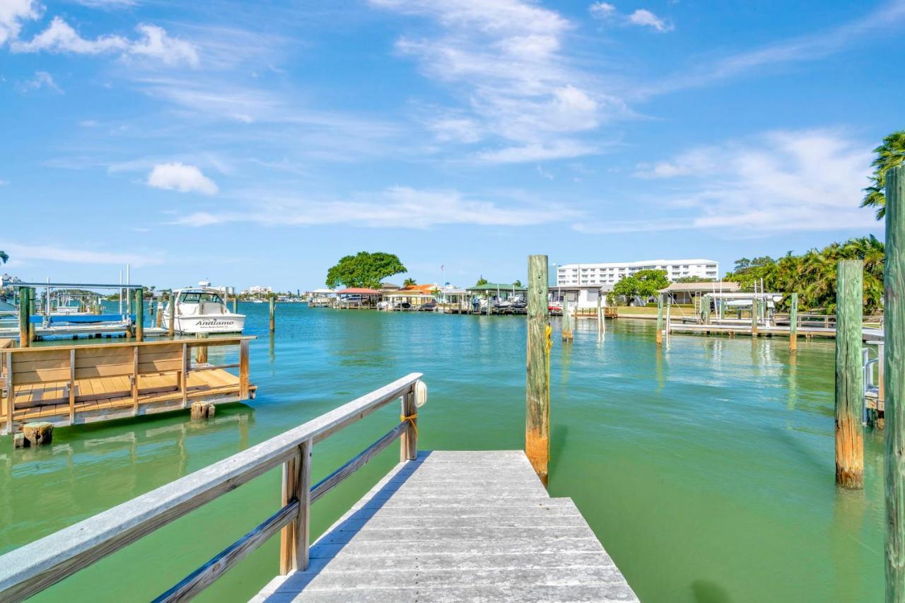 Clearwater Waterfront Modern 4bd 2big Open Loft 4bt With Pool Boat Deck Sleep 15