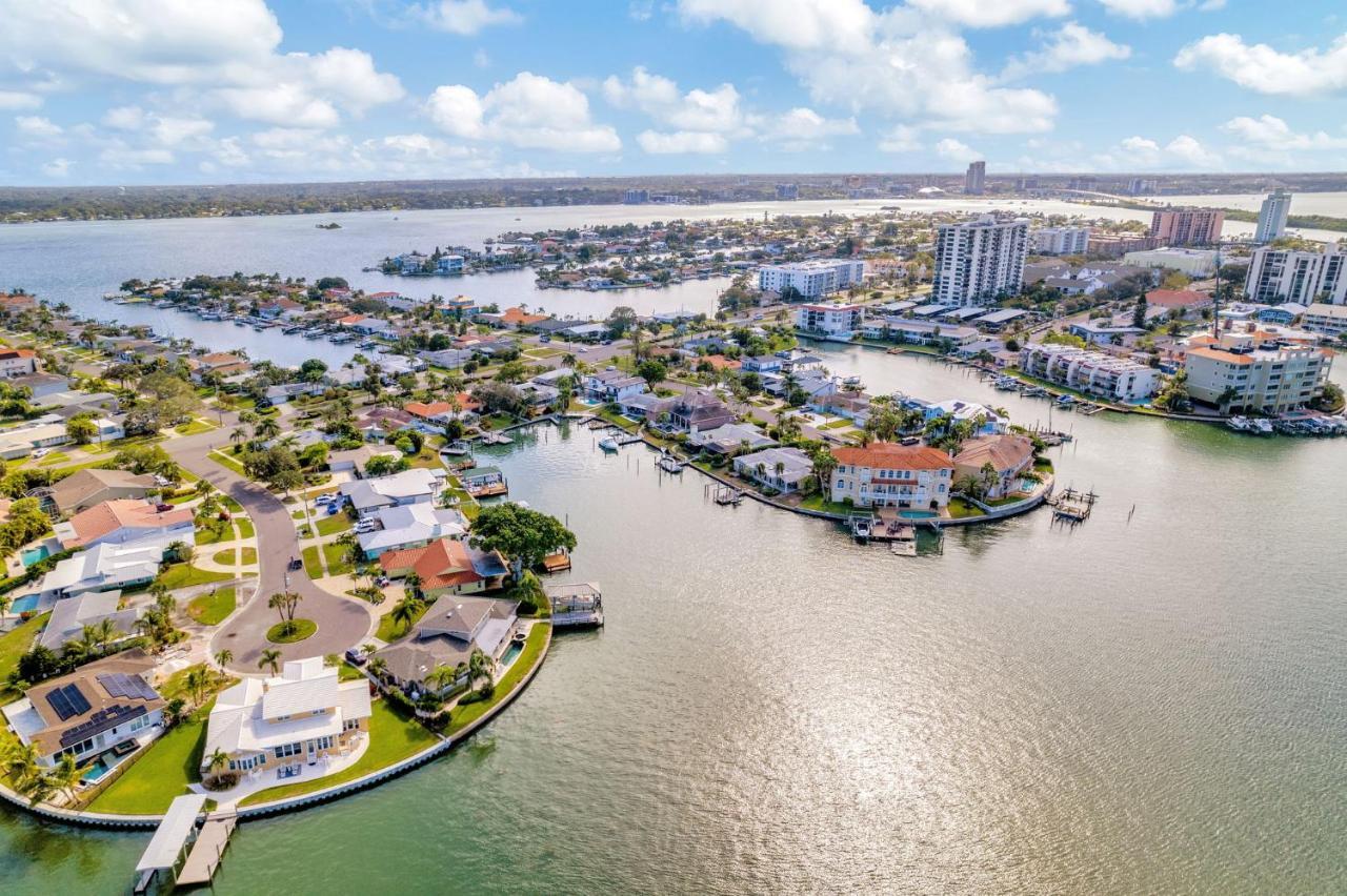 Clearwater Waterfront Modern 4bd 2big Open Loft 4bt With Pool Boat Deck Sleep 15 * Clearwater Beach