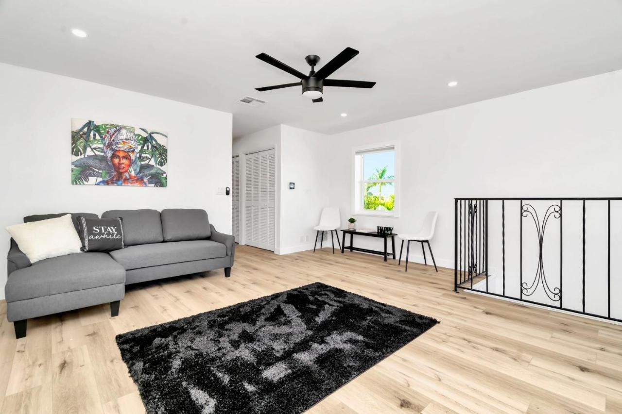 Clearwater Waterfront Modern 4bd 2big Open Loft 4bt With Pool Boat Deck Sleep 15 Clearwater Beach