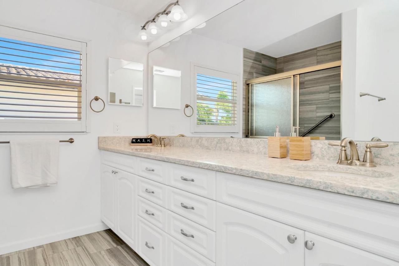 Clearwater Waterfront Modern 4bd 2big Open Loft 4bt With Pool Boat Deck Sleep 15 * Clearwater Beach